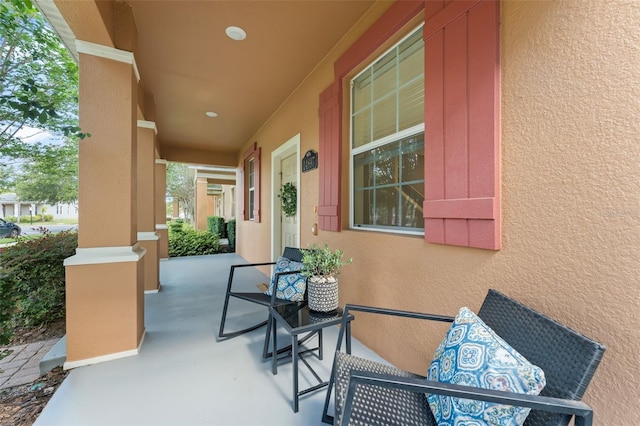 14897 Evergreen Oak Loop, Winter Garden, FL 34787 - view of covered porch