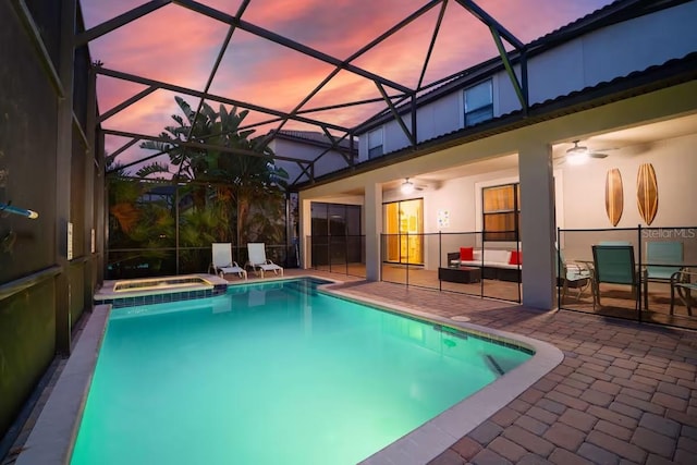 1452 Moon Valley Dr, Davenport, FL 33896 - view of swimming pool with a patio, ceiling fan, and a pool with connected hot tub