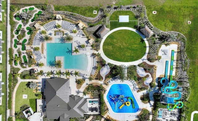 1452 Moon Valley Dr, Davenport, FL 33896 - drone / aerial view of a pool area