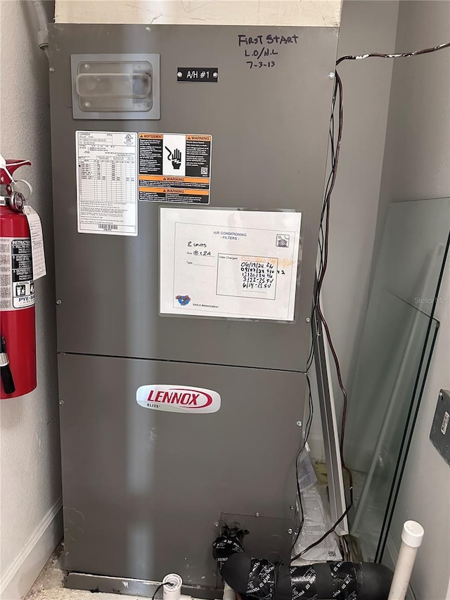 1452 Moon Valley Dr, Davenport, FL 33896 - utilities featuring heating unit