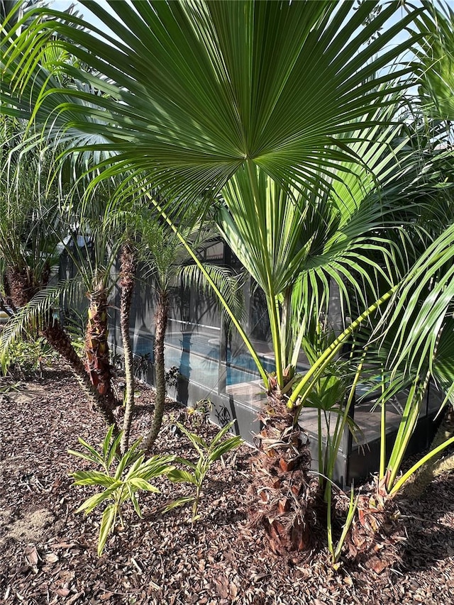 1452 Moon Valley Dr, Davenport, FL 33896 - exterior view of a pool