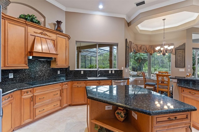 1224 Northern Way, Winter Springs, FL 32708 - kitchen featuring open shelves, tasteful backsplash, a chandelier, crown molding, and custom range hood