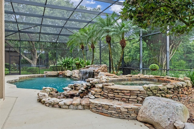 1224 Northern Way, Winter Springs, FL 32708 - view of swimming pool featuring an in-ground hot tub and a lanai