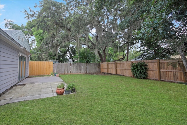 1026 Mccully Ct, Oviedo, FL 32765 - fenced backyard featuring a patio