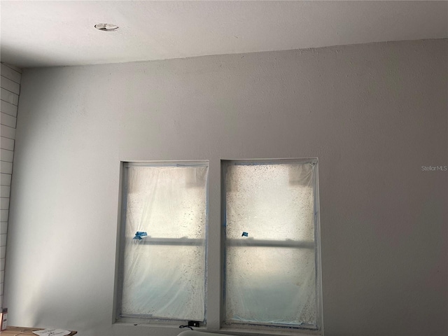 63 Lake Wood Cir, Ocala, FL 34482 - view of unfurnished room