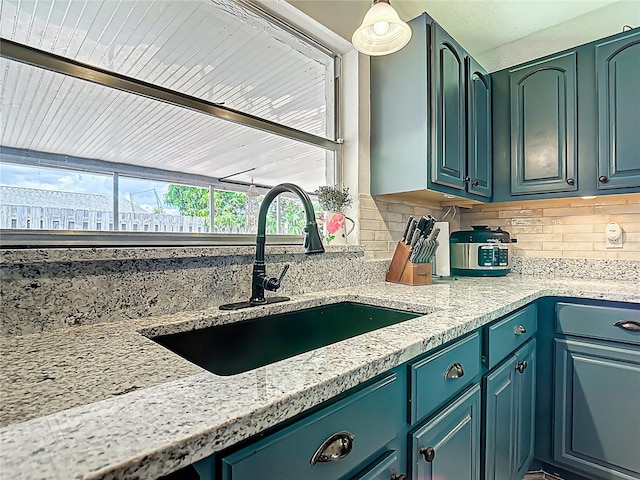 1475 Mars St, Merritt Island, FL 32953 - kitchen featuring backsplash