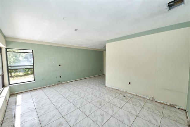 535 Romano Ave, Orlando, FL 32807 - unfurnished room with baseboards