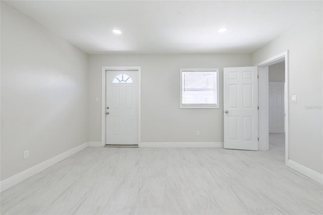 226 Palmyra Dr, Orlando, FL 32807 - entryway featuring recessed lighting