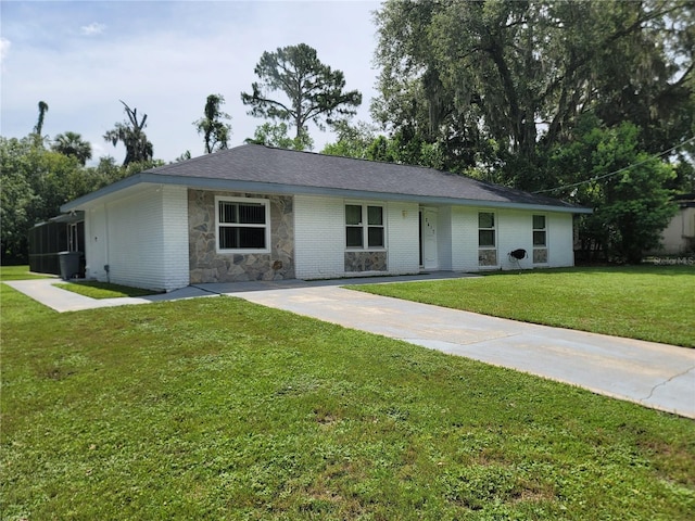 2417 Yale Ave, Sanford, FL 32771 - photo 3