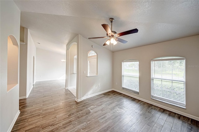 1373 Burnley Ct, Kissimmee, FL 34758 - photo 3