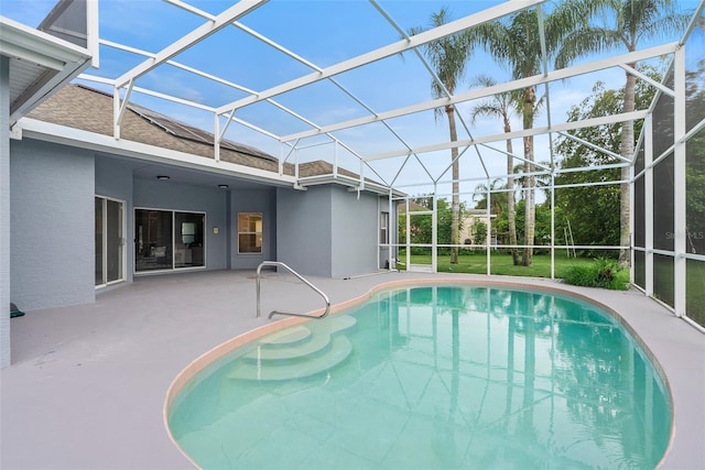 4110 Maplegrove Dr, Orlando, FL 32818 - swimming pool with a patio and a lanai