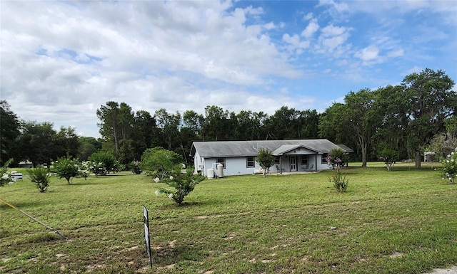 13208 Massachusetts Ave, Astatula, FL 34705 - photo 1