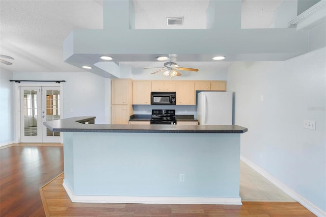 2820 Tamarind Dr, Edgewater, FL 32141 - photo 17