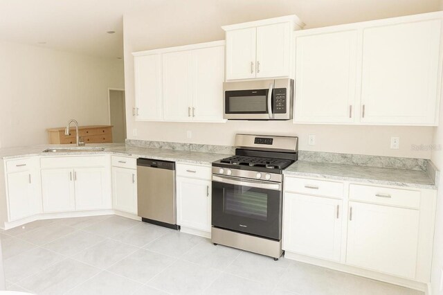 1168 Citrus Landings Blvd, Davenport, FL 33837 - photo 5