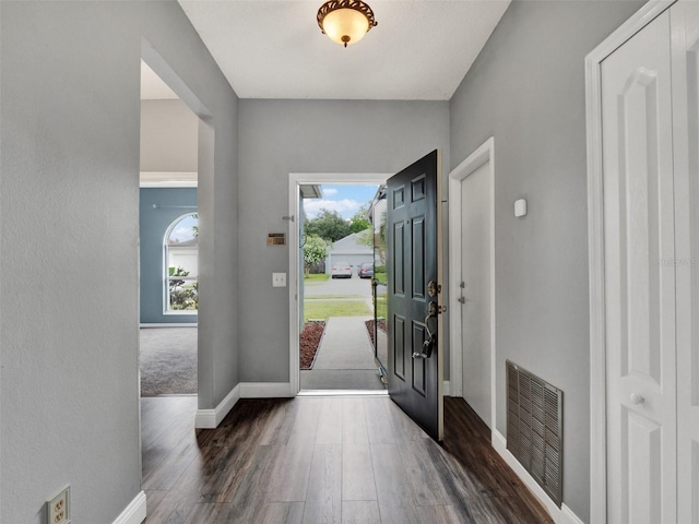 1712 Riveredge Rd, Oviedo, FL 32766 - entryway featuring wood finished floors and baseboards