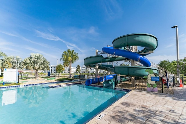 3193 Pequod Pl, Kissimmee, FL 34746 - community pool with a water slide