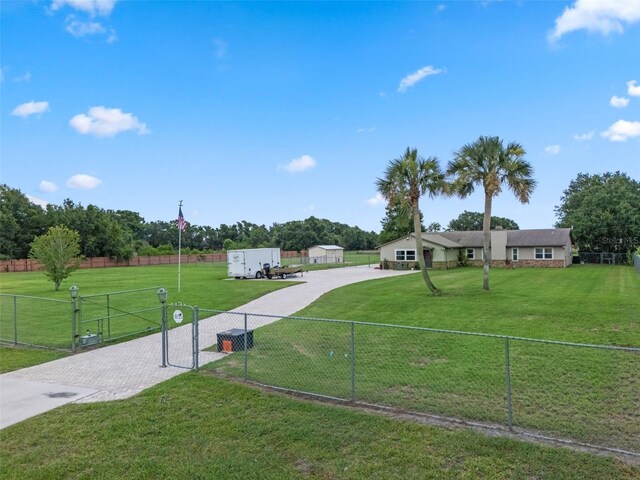 2921 Lake Tohopekaliga Blvd, Kissimmee, FL 34746 - view of property's community featuring concrete driveway