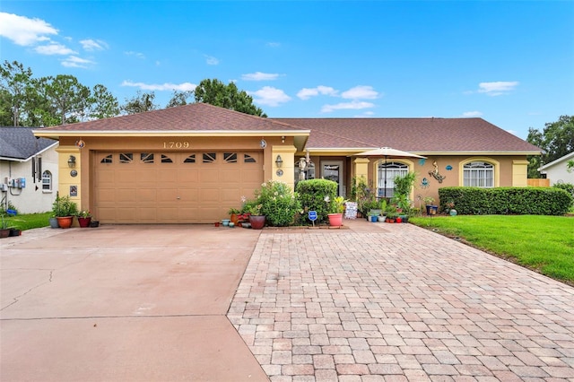 1709 Kinsman Way, Lakeland, FL 33809 - photo 1