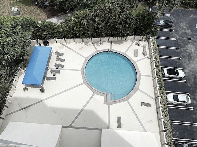 2400 Presidential Way Unit 1104, West Palm Beach, FL 33401 - view of pool