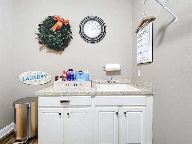 31980 Geoff Way, Sorrento, FL 32776 - bathroom featuring vanity