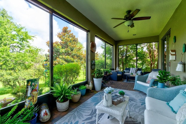 30210 Donnington Loop, Mount Dora, FL 32757 - sunroom / solarium with an outdoor hangout area and a ceiling fan