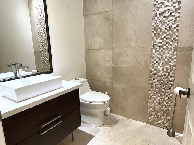 4375 Foxtail Ln, Weston, FL 33331 - bathroom with vanity and a walk in shower