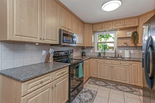 11530 66th Ave N, Seminole, FL 33772 - photo 12