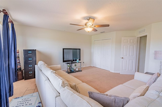 1639 Balsam Willow Trl, Orlando, FL 32825 - living area with light carpet and ceiling fan