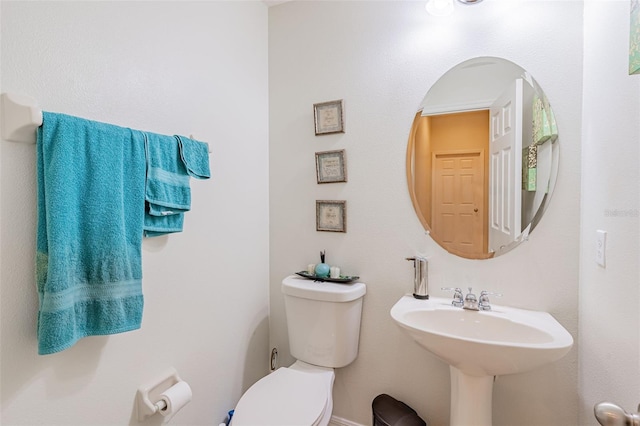 1639 Balsam Willow Trl, Orlando, FL 32825 - half bath featuring toilet and a sink