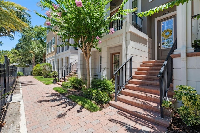 528 Lanark Ct, Orlando, FL 32806 - photo 2
