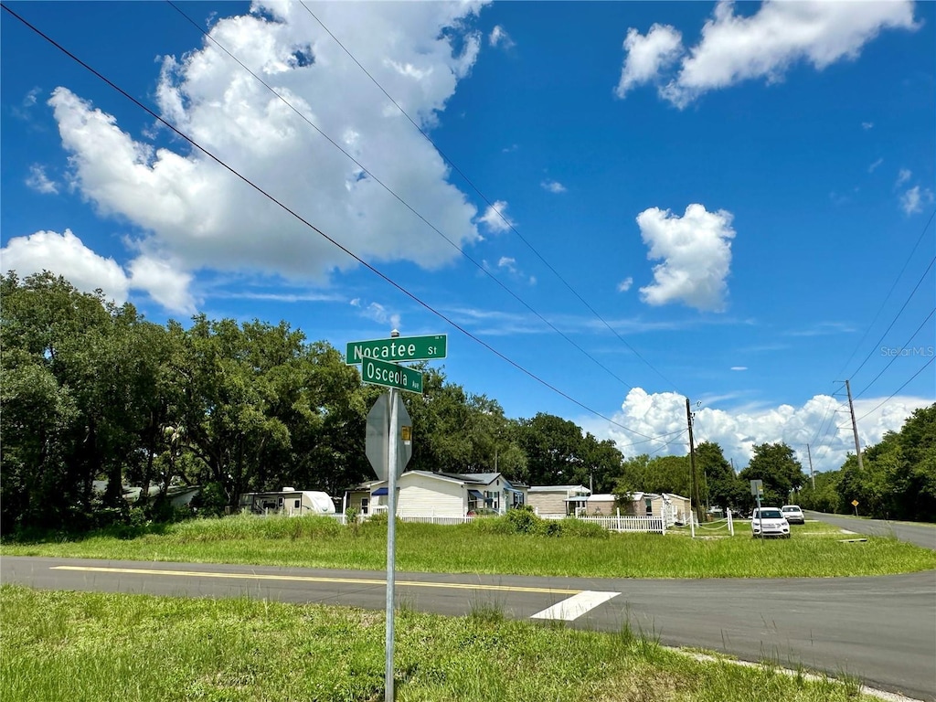 5525 Osceola Ave, Intercession City, FL 33848