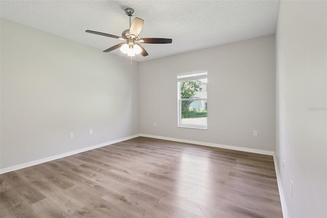 702 Pasteur Ln, Kissimmee, FL 34759 - photo 15
