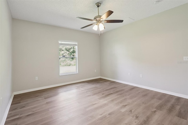 702 Pasteur Ln, Kissimmee, FL 34759 - photo 17