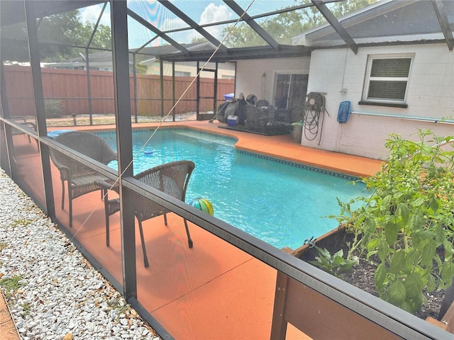 1428 Glendale St, Lakeland, FL 33803 - view of swimming pool featuring a lanai and a patio area