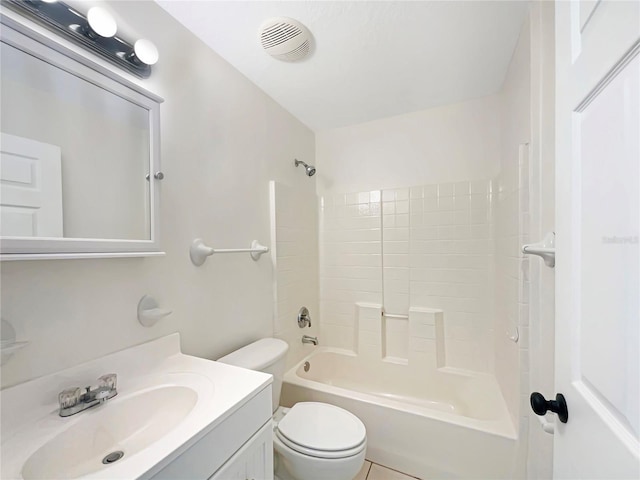 1877 Courtland Blvd, Deltona, FL 32738 - full bath with vanity and shower / bath combination