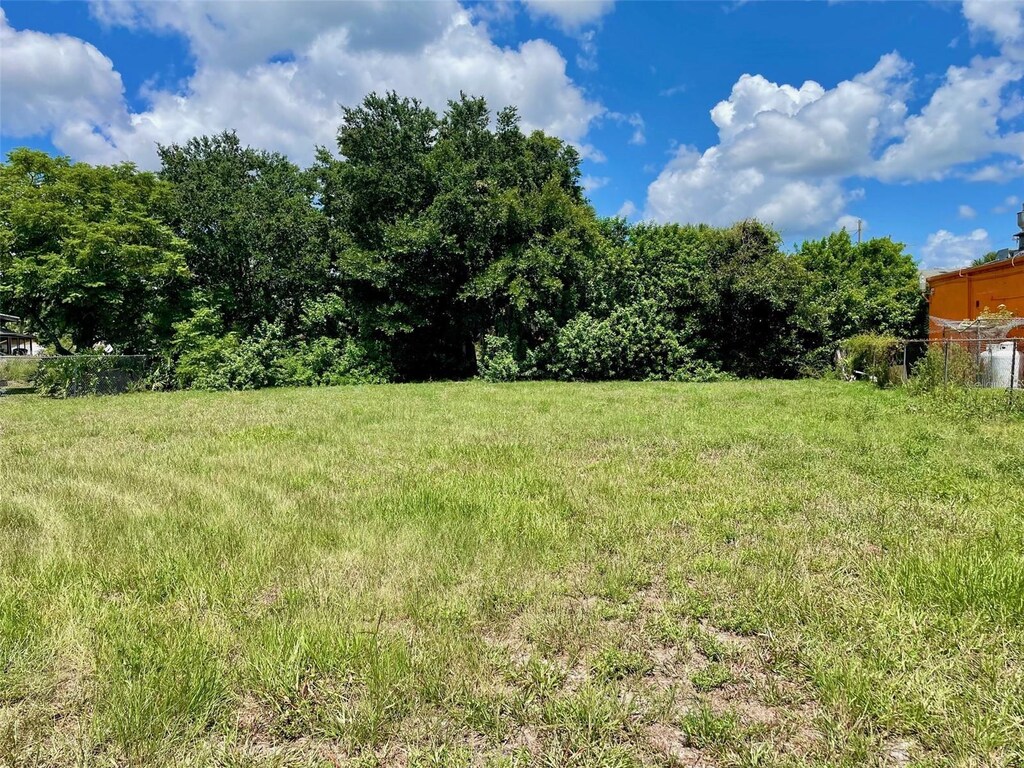 2471 Greenway, Sanford, FL 32771 - photo 1