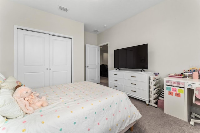 15716 Sweet Lemon Way, Winter Garden, FL 34787 - carpeted bedroom featuring a closet
