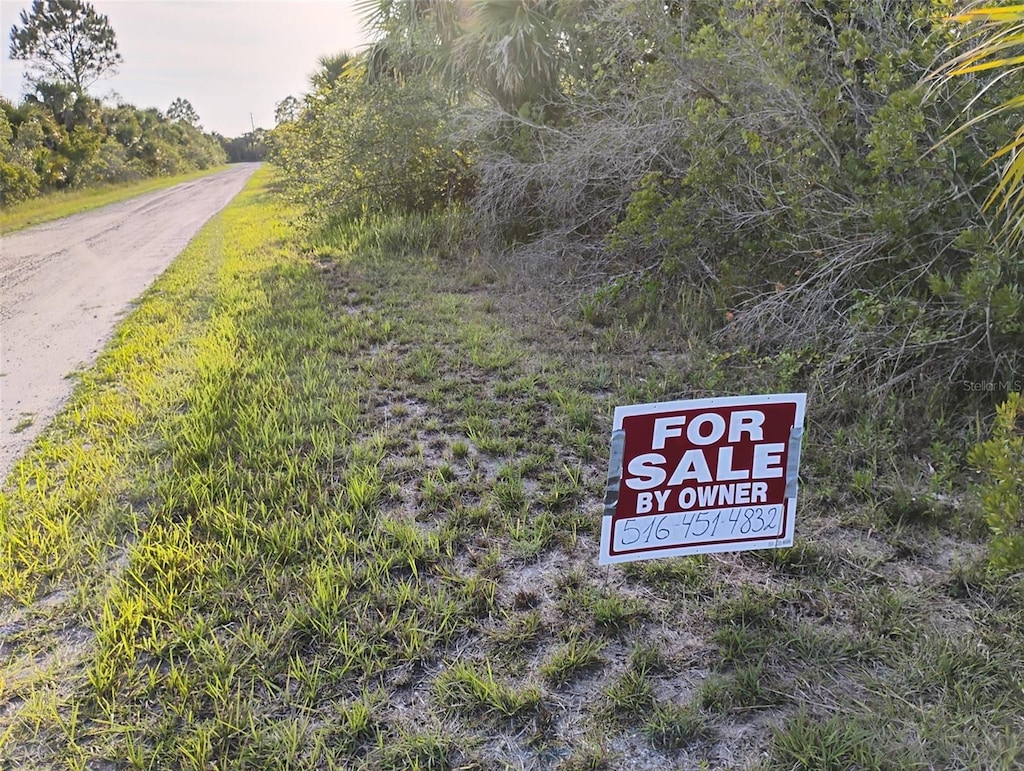693 Sandlewood St SW, Palm Bay, FL 32908 - photo 2