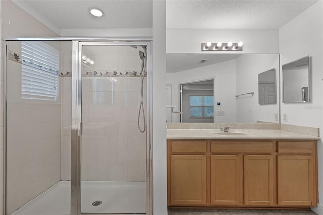 11837 Cave Run Ave, Windermere, FL 34786 - full bath featuring vanity and a stall shower