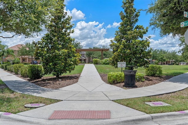 11837 Cave Run Ave, Windermere, FL 34786 - view of front of house with a front lawn