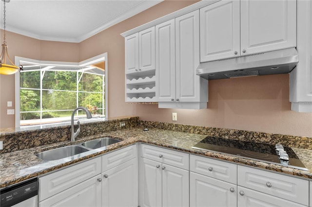 875 Bentley Green Cir, Winter Springs, FL 32708 - kitchen featuring dishwashing machine, under cabinet range hood, black electric cooktop, white cabinetry, and decorative light fixtures