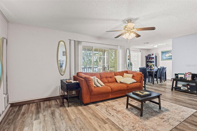 3946 Versailles Dr Unit 3946B, Orlando, FL 32808 - photo 11