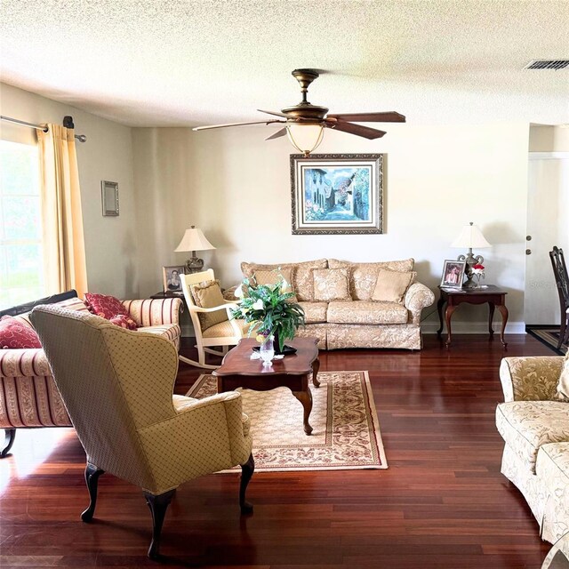 1025 Sullivan St, Deltona, FL 32725