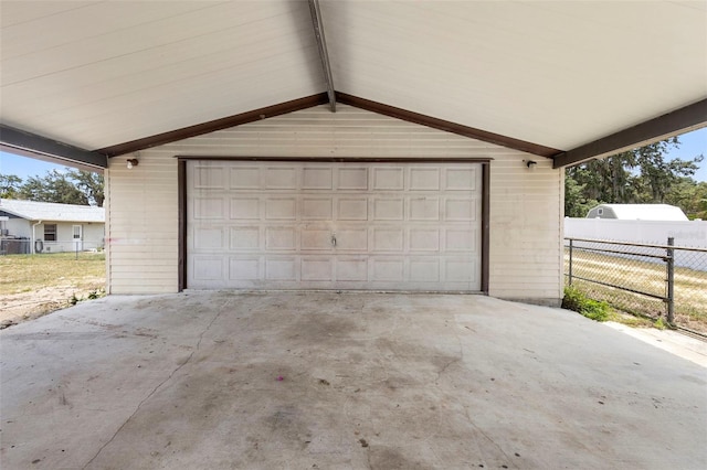 105 E Magnolia St, Davenport, FL 33837 - view of garage
