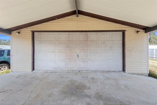 105 E Magnolia St, Davenport, FL 33837 - garage featuring concrete driveway