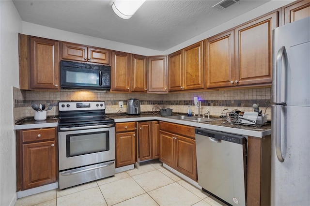 3997 Versailles Dr Unit 3997F, Orlando, FL 32808 - photo 5