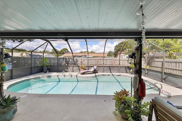 2356 Date Palm Dr, Edgewater, FL 32141 - view of swimming pool with a fenced backyard, a lanai, and a patio area