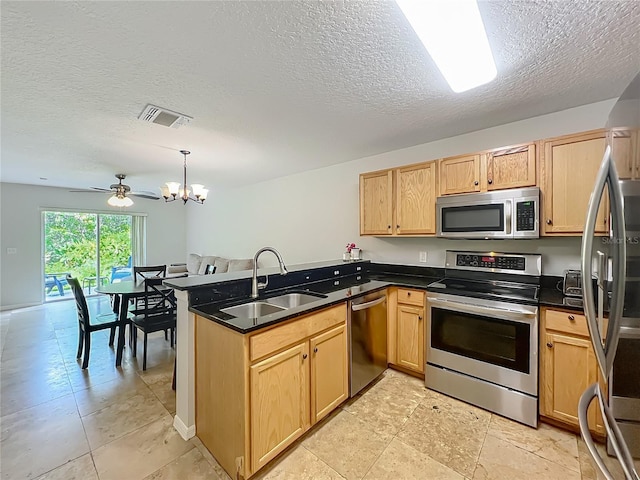 3599 Caruso Pl, Oviedo, FL 32765 - photo 12