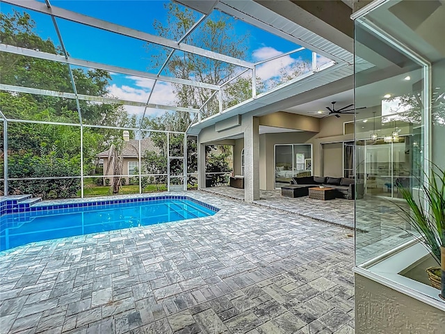 704 Forest View Ct, Winter Springs, FL 32708 - swimming pool with an outdoor hangout area, a patio, a ceiling fan, and a lanai