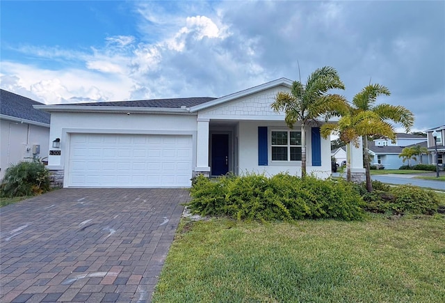 6300 Chirpine Ln, Saint Cloud, FL 34771 - ranch-style home with driveway, stucco siding, a garage, and a front lawn